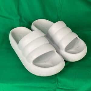 Very cute pair of lightly used white platform slides. Look like marshmallows!